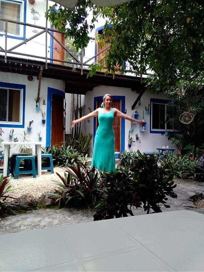 Hostal Jardin Mahahual Exterior photo