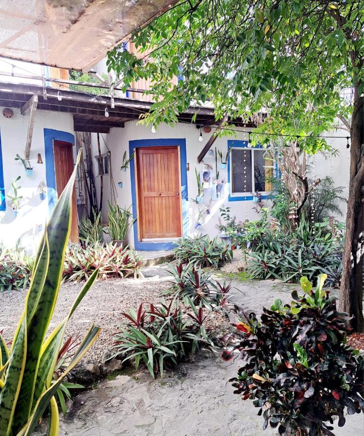 Hostal Jardin Mahahual Exterior photo